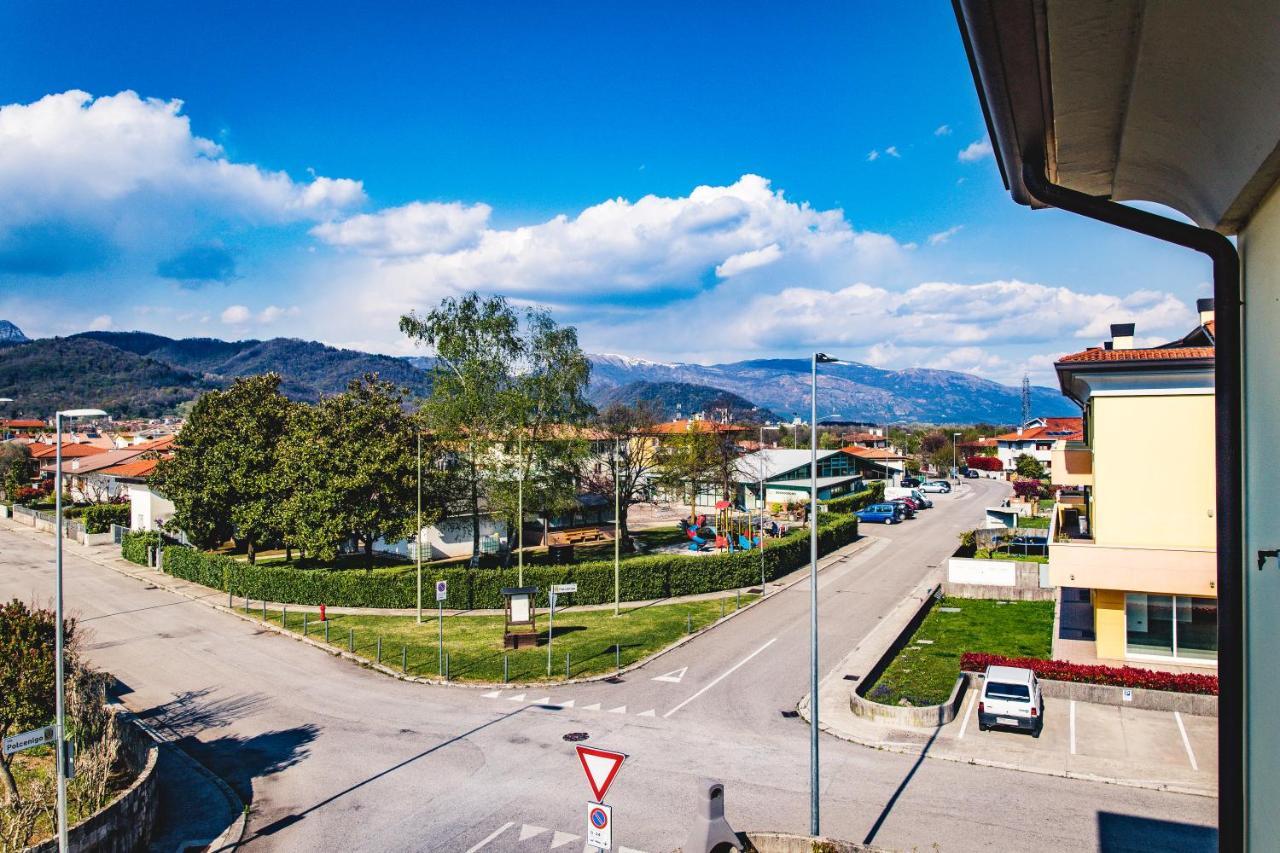 Appartamento Borgo Peschiere 马尼亚戈 外观 照片
